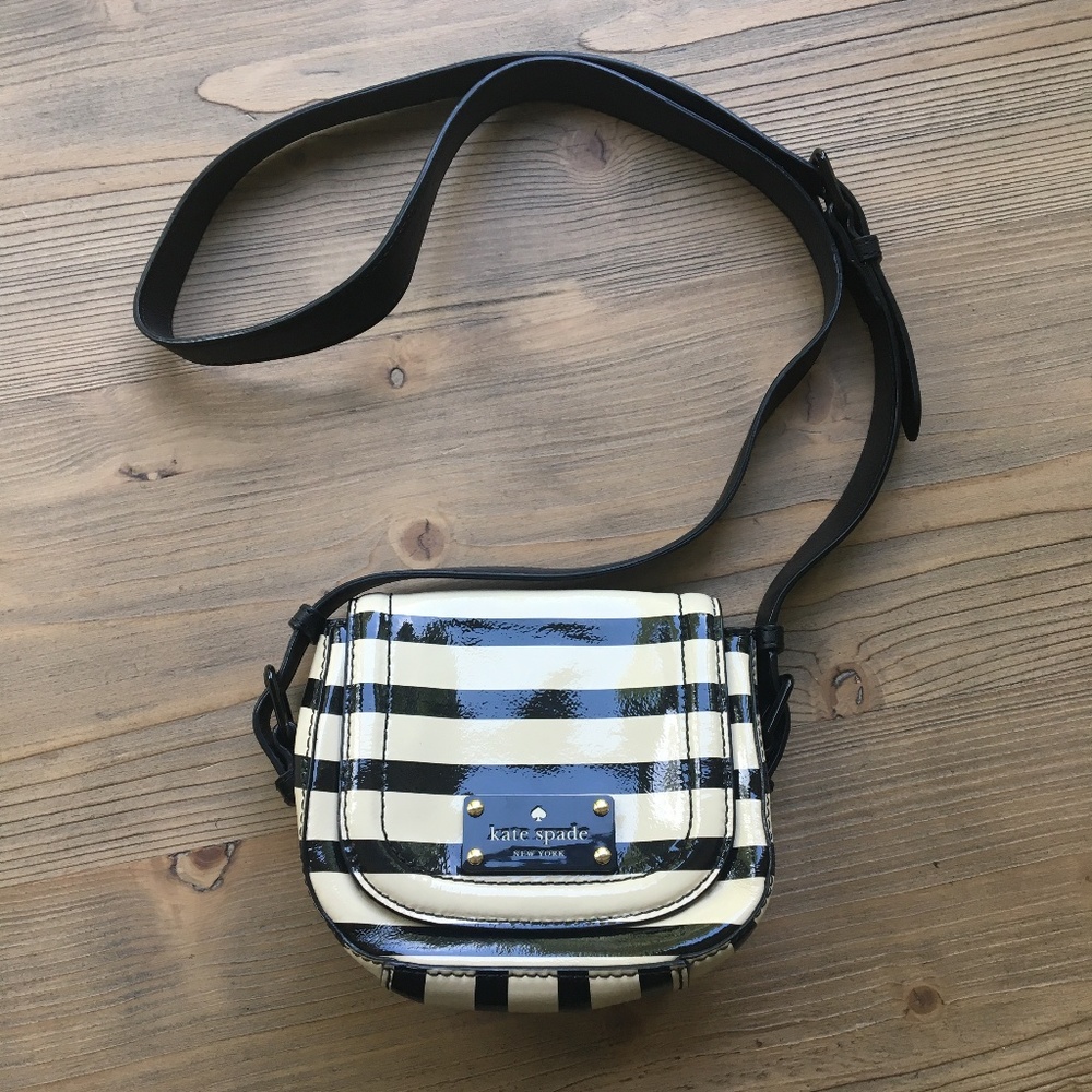 Black & White Striped Patent Crossbody